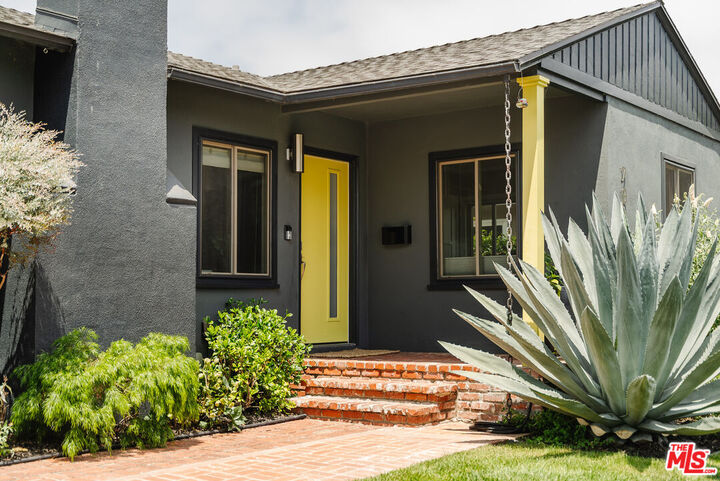 Property Photo: 7941 Agnew Ave CA 90045