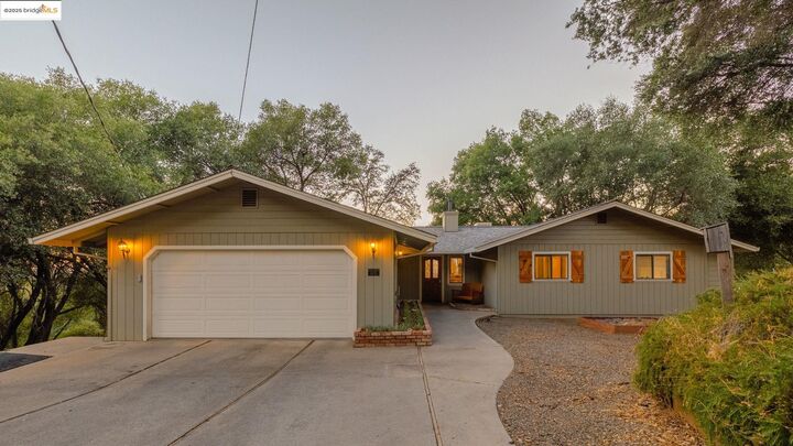 14130 Oak Knoll Rd  Sonora CA 95370 photo