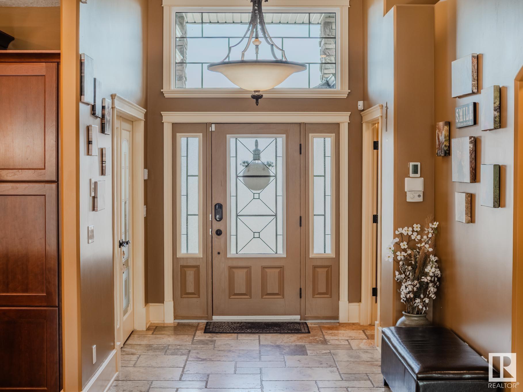 Property Photo:  42 Wesleyan Court  AB T8L 0C9 
