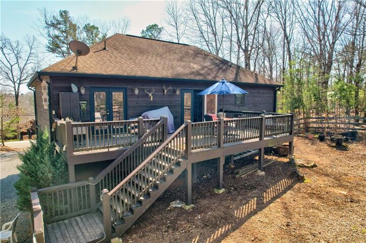 Property Photo:  1514 Villa Drive  GA 30540 