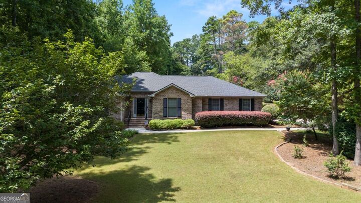 Property Photo:  129 Elderberry Circle  GA 30605 