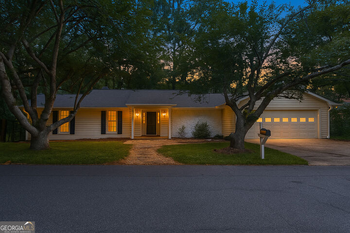 160 Boxelder Lane  Roswell GA 30076 photo