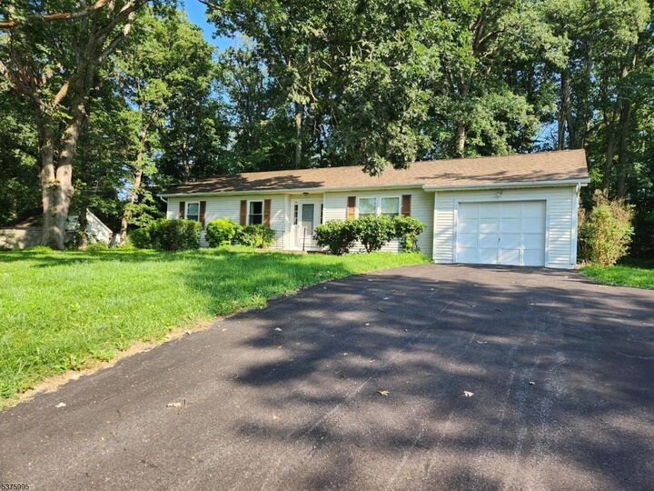 167 Asbury Anderson Road  Franklin Twp. NJ 08802 photo