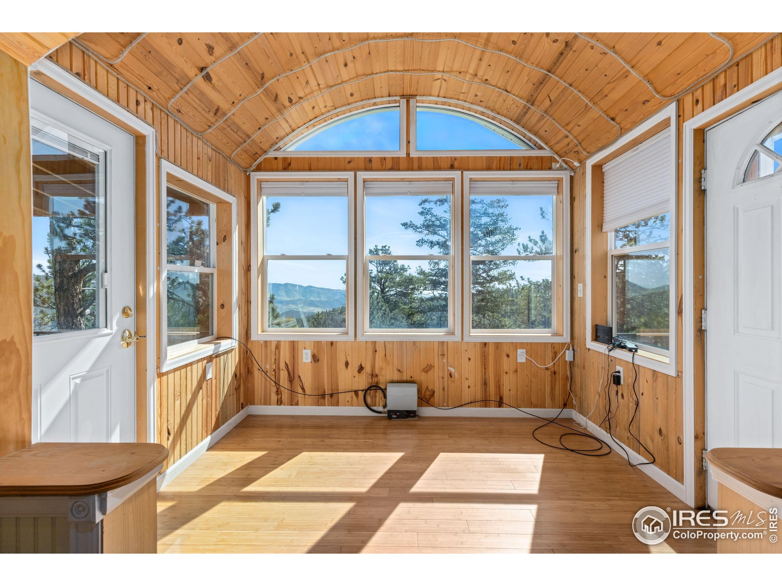 Property Photo: 986 Easton Rd CO 80540
