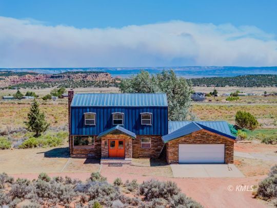 Property Photo: 6178 E Zion Rd UT 84741