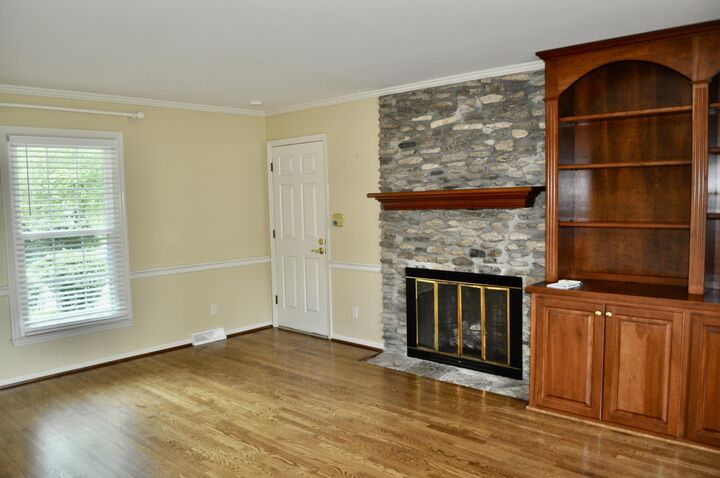 Property Photo: 573 Valleybrook Drive KY 40422