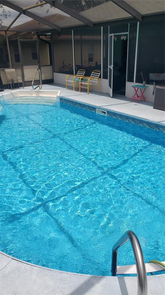 Property Photo:  5853 Redhawk Drive  FL 34655 