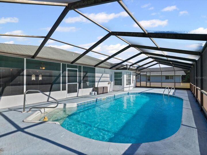 Property Photo:  5853 Redhawk Drive  FL 34655 