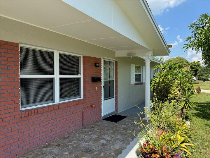 Property Photo: 10929 Fernando Street FL 32825