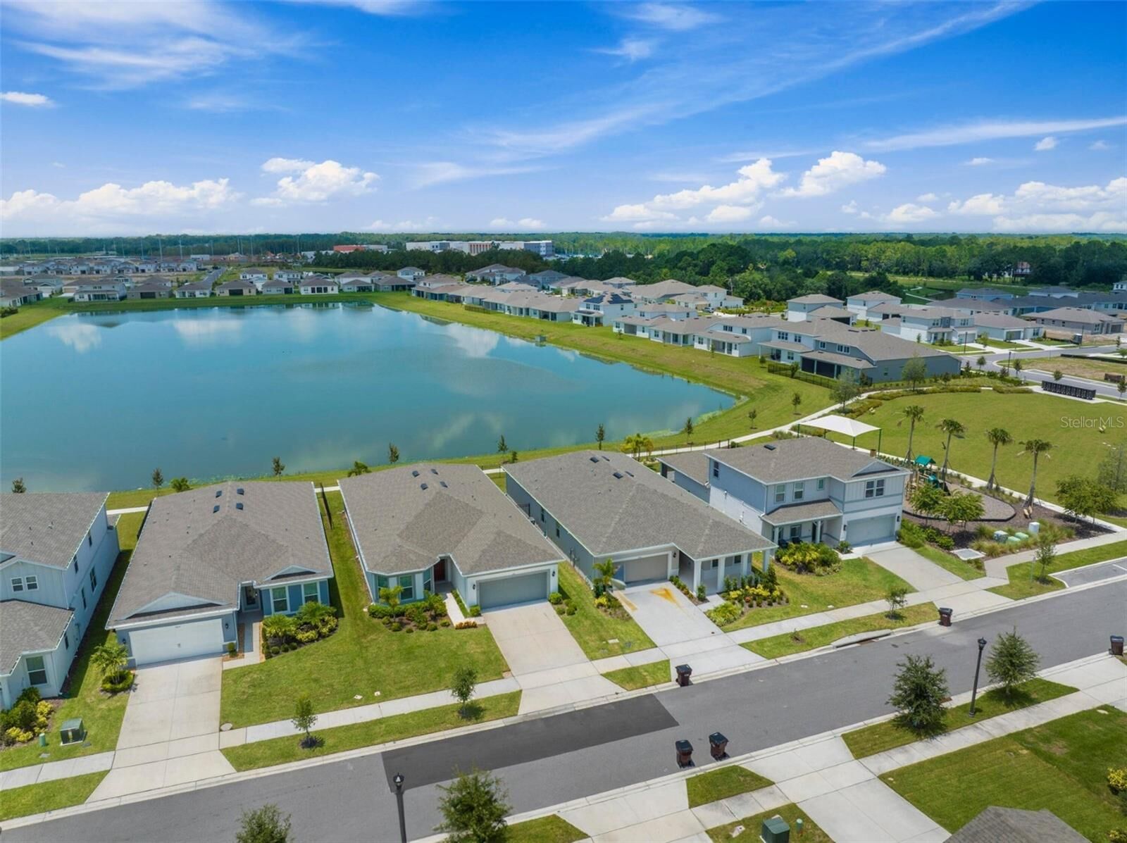 Property Photo: 1616 Groveline Road FL 34771