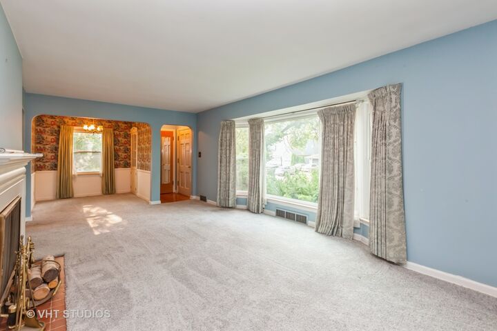 Property Photo:  228 4th Street  IL 60515 