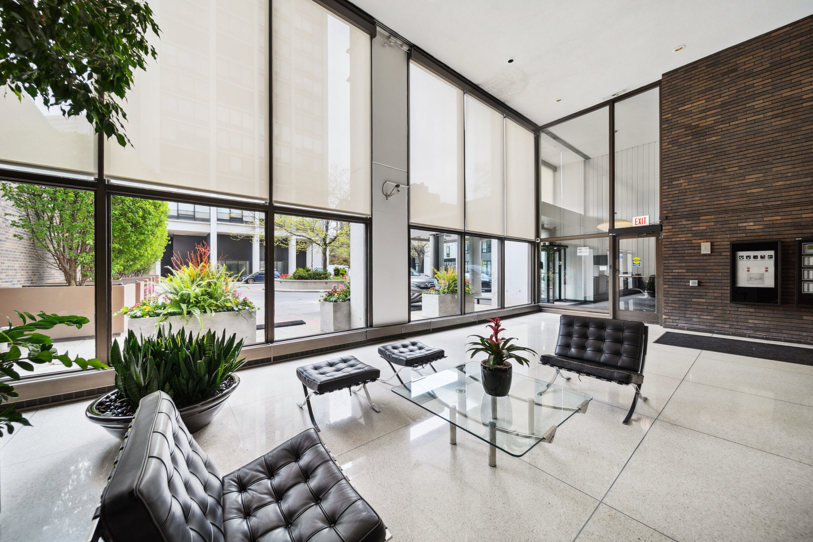 Property Photo:  5455 N Sheridan Road 3506  IL 60640 