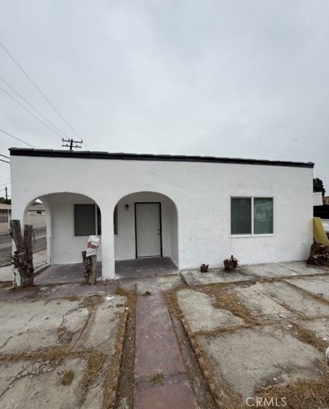 Property Photo: 7134 Granger Avenue 9 CA 90201