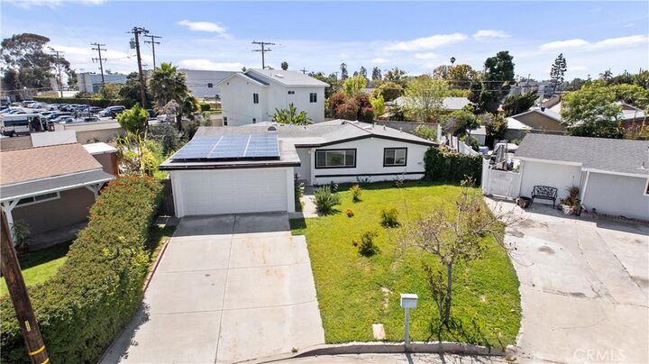 Property Photo:  1929 Arnold Avenue  CA 92627 