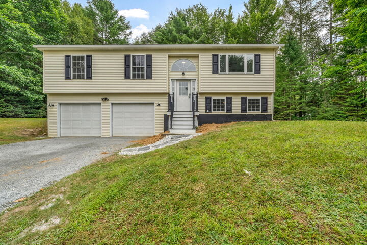 Property Photo:  28 Levant Height Drive  ME 04456 