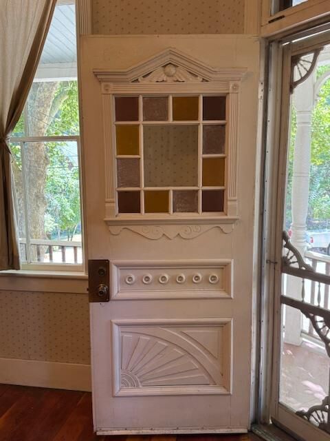 Property Photo: 327 Drummond Street CA 95959