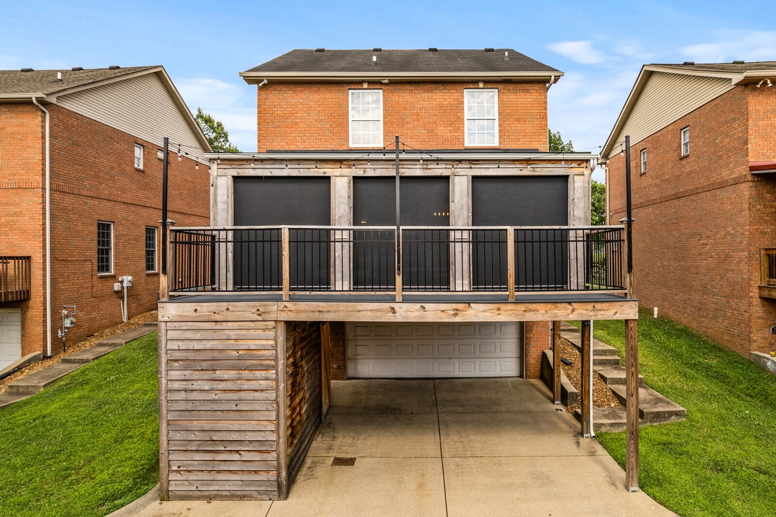 Property Photo: 1921 28th Ave N TN 37208
