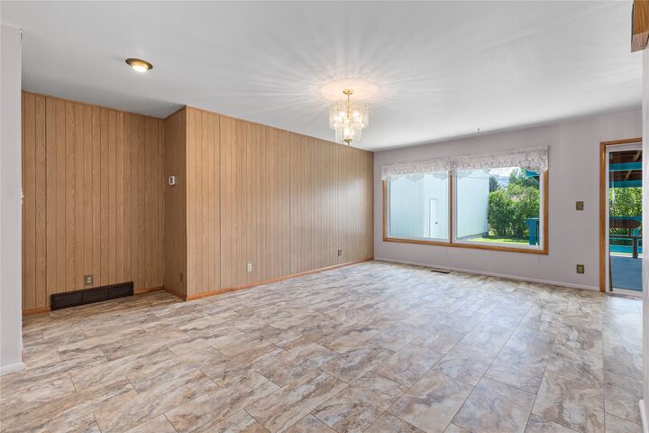 Property Photo:  2113 36th Street  MT 59801 