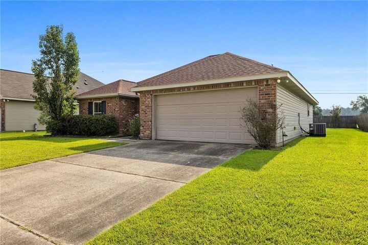 Property Photo:  44112 Sterling Drive  LA 70403 