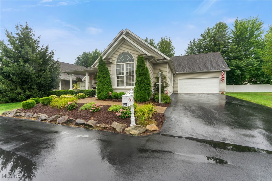 Property Photo:  5200 Nashua Drive  OH 44515 