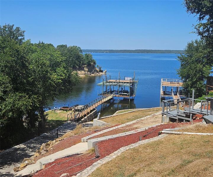 Property Photo: 411 N Lake Shore Circle TX 76426
