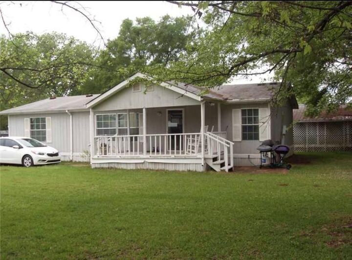 Property Photo: 265 Crestwood Circle LA 71006