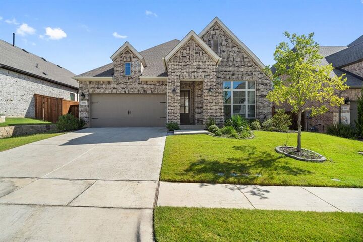 Property Photo: 4004 Pond Cypress Street TX 76227