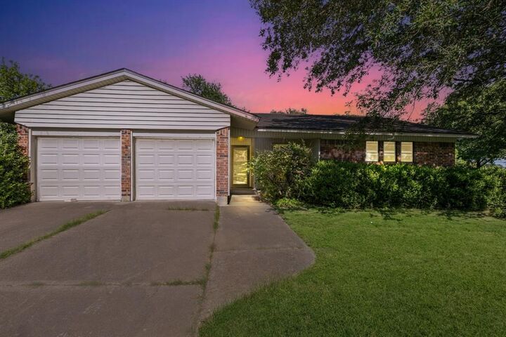 1930 Post Oak Drive  Waco TX 76705 photo