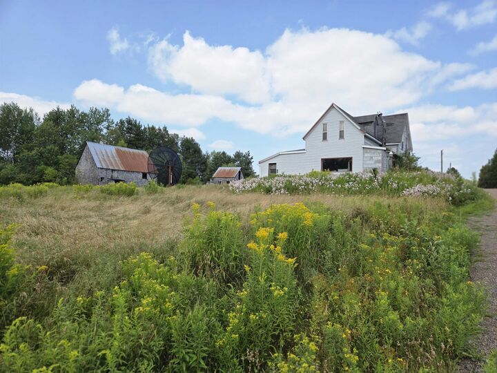 Property Photo: 52 Ross Road PE C0A 1R0