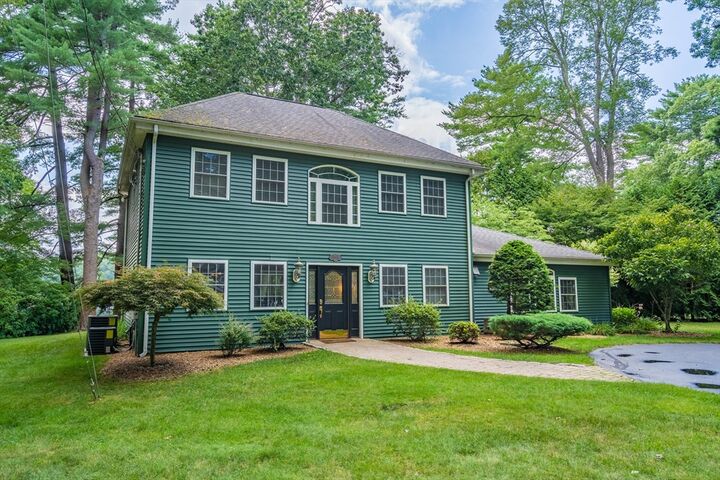 33 Mountain Brook Rd  Sturbridge MA 01566 photo