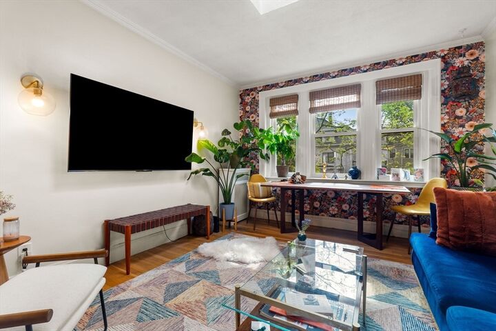Property Photo:  550 Centre St 15  MA 02130 