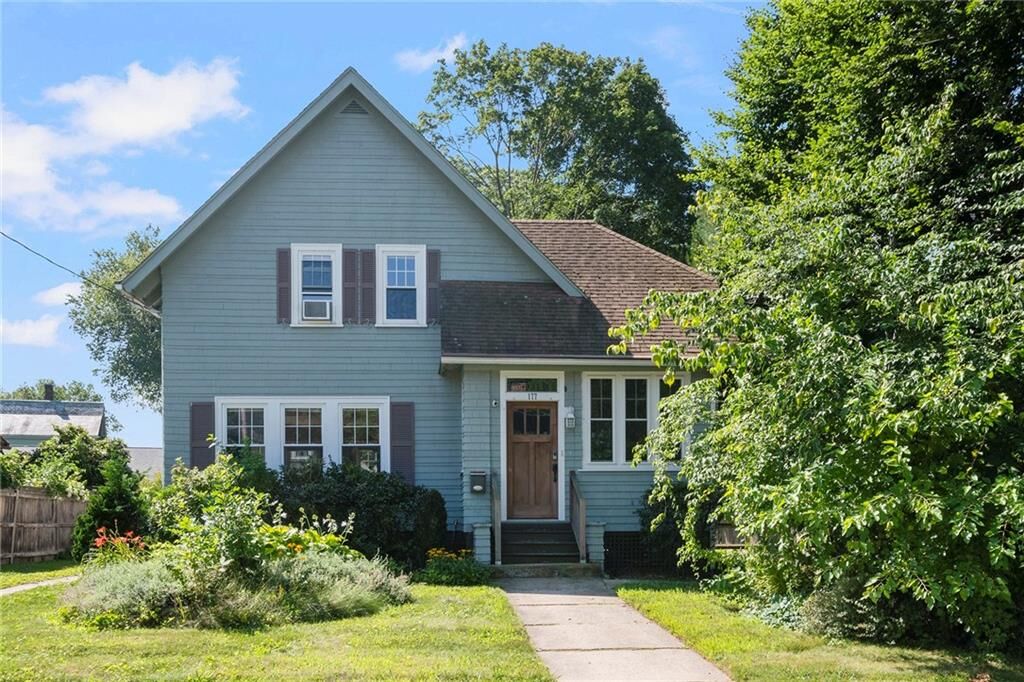 Property Photo:  177 Gaskill Street  RI 02895 