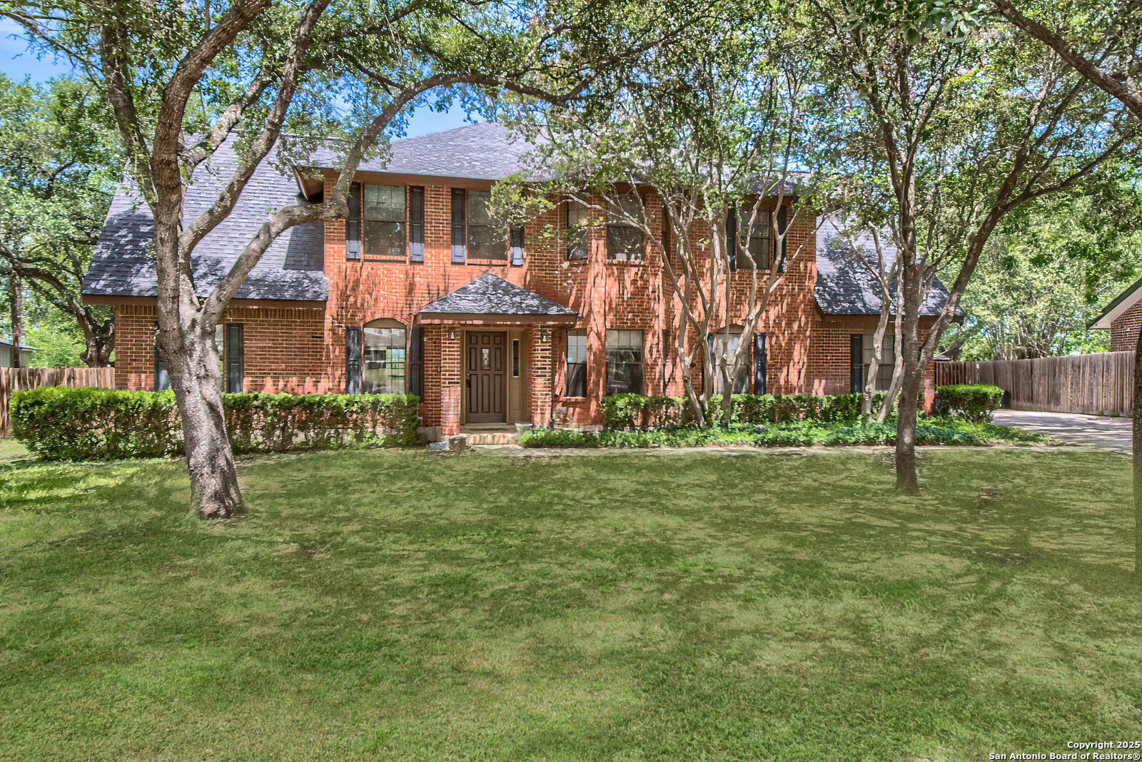 Property Photo: 3035 Laura Lee Way TX 78223