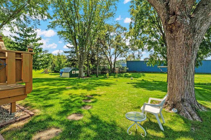 Property Photo: 1409 Jackson Street WI 53589