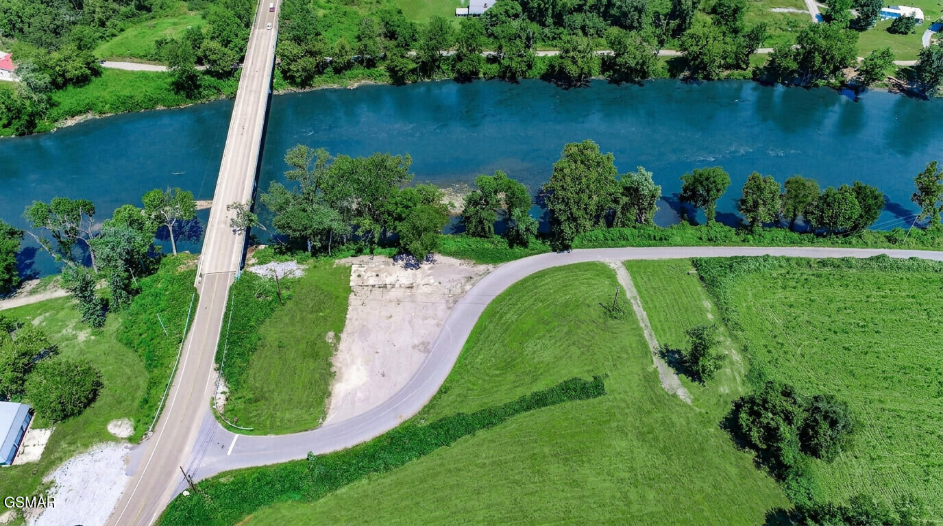 Property Photo:  Par. 24.00 Fugate Rd  TN 37727 