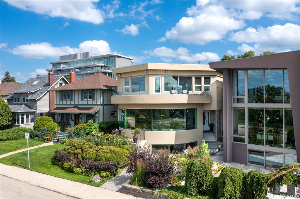 616 Saskatchewan Crescent E  Saskatoon SK S7N 0K9 photo