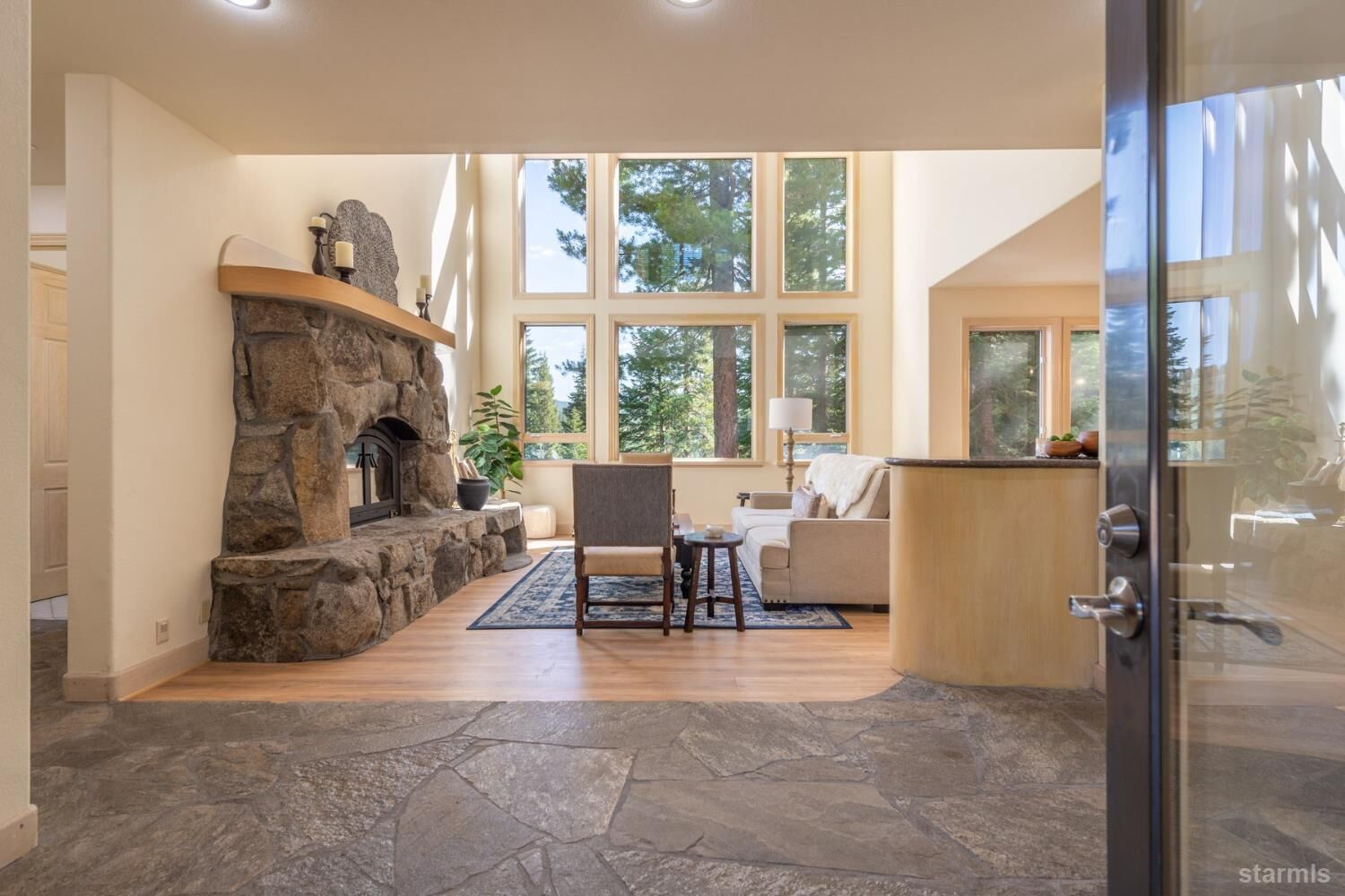 Property Photo:  3126 Sierra Crest Court  CA 96146 