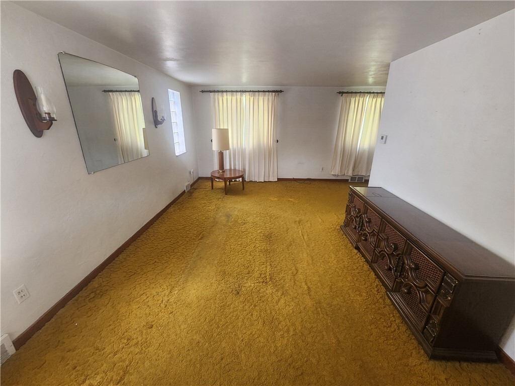 Property Photo: 3337 Kaufmann Ave PA 15227