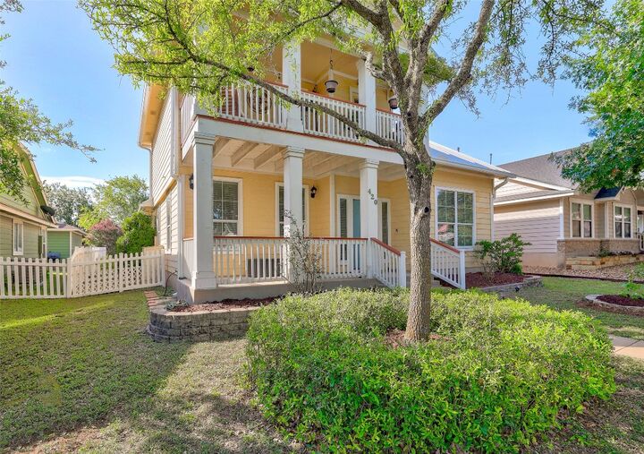 Property Photo: 420 Hogan TX 78640