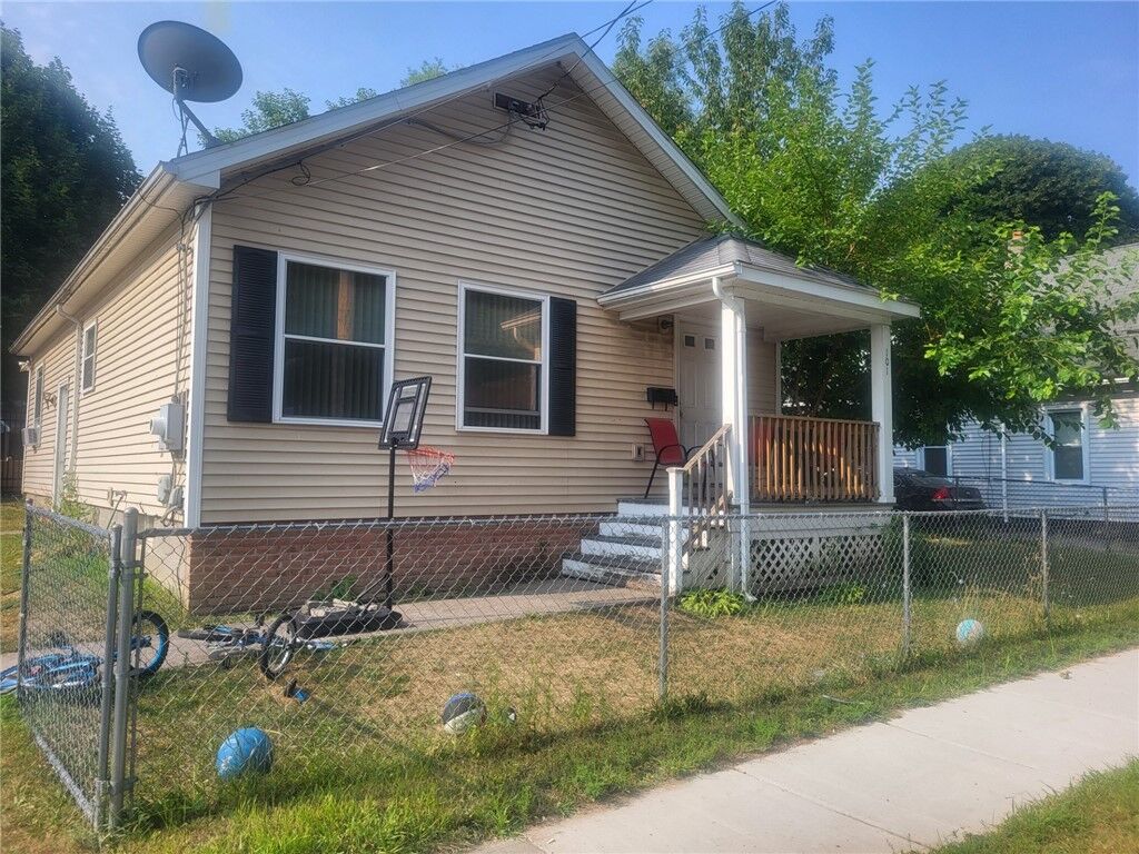 Property Photo:  101 Rauber Street  NY 14605 