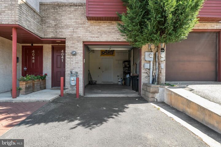 Property Photo: 4041 Cresson Street PA 19127
