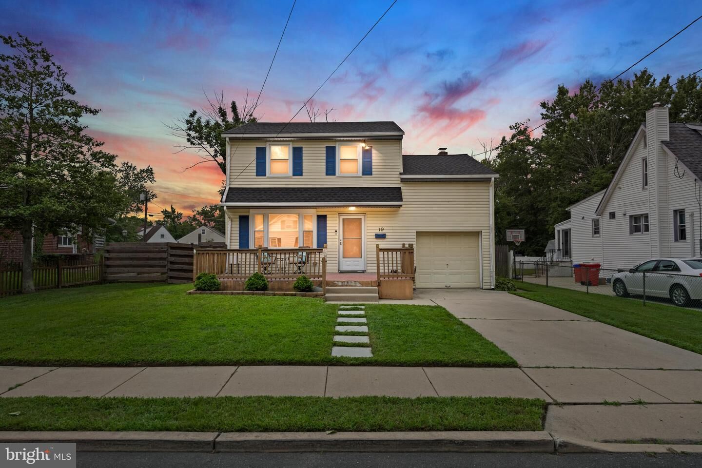 Property Photo:  19 S Hilltop Avenue  NJ 08083 