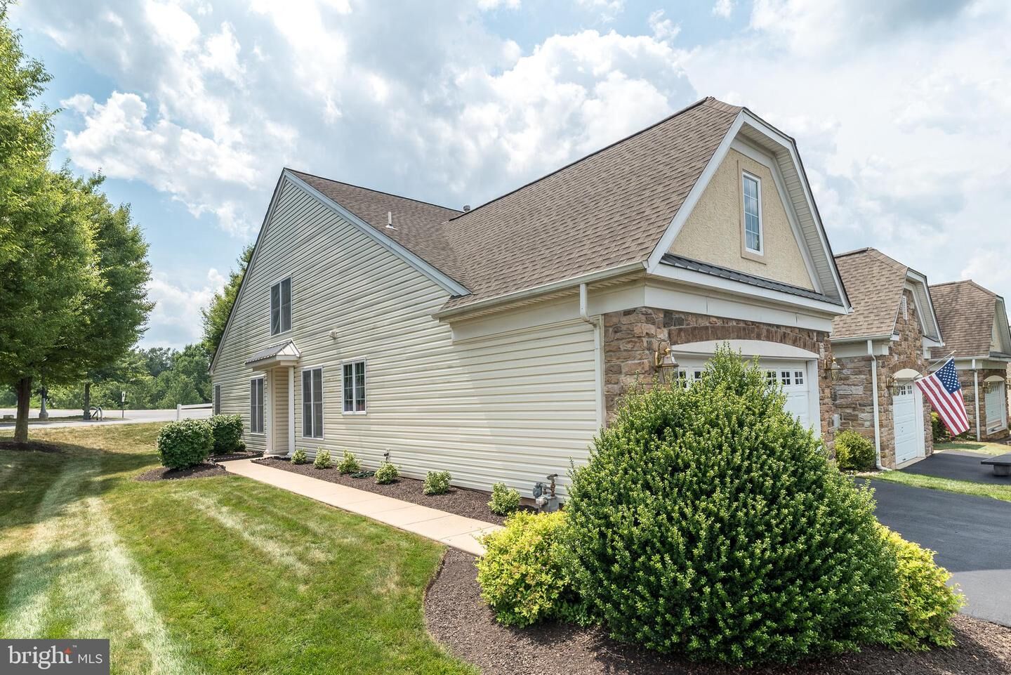 Property Photo: 308 Melbourne Way PA 18964
