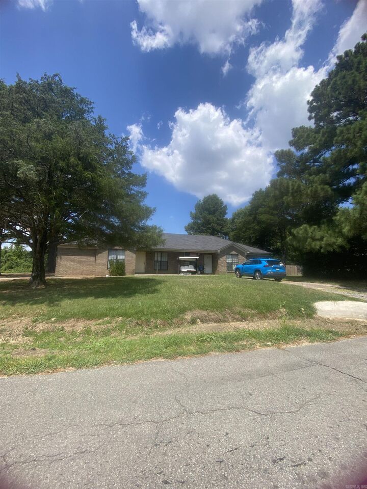 Property Photo: 2020 Arkansas Ave. 37 &Amp 39 Blair Road Greenbrier AR 72034