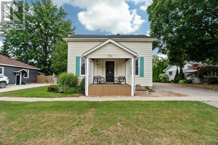 Property Photo:  524 William Street  ON N0M 1S2 