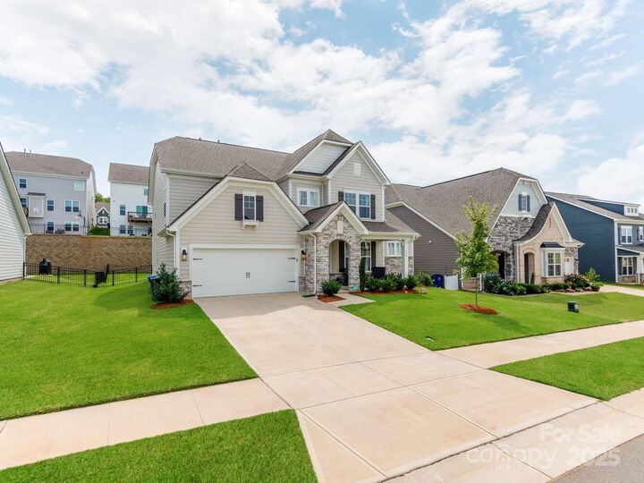 Property Photo: 310 W Waterlynn Road NC 28117