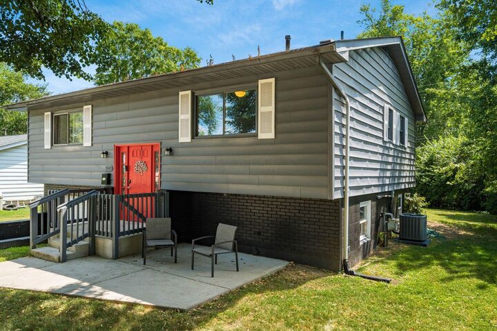 Property Photo:  5049 Gunston Drive  OH 43232 