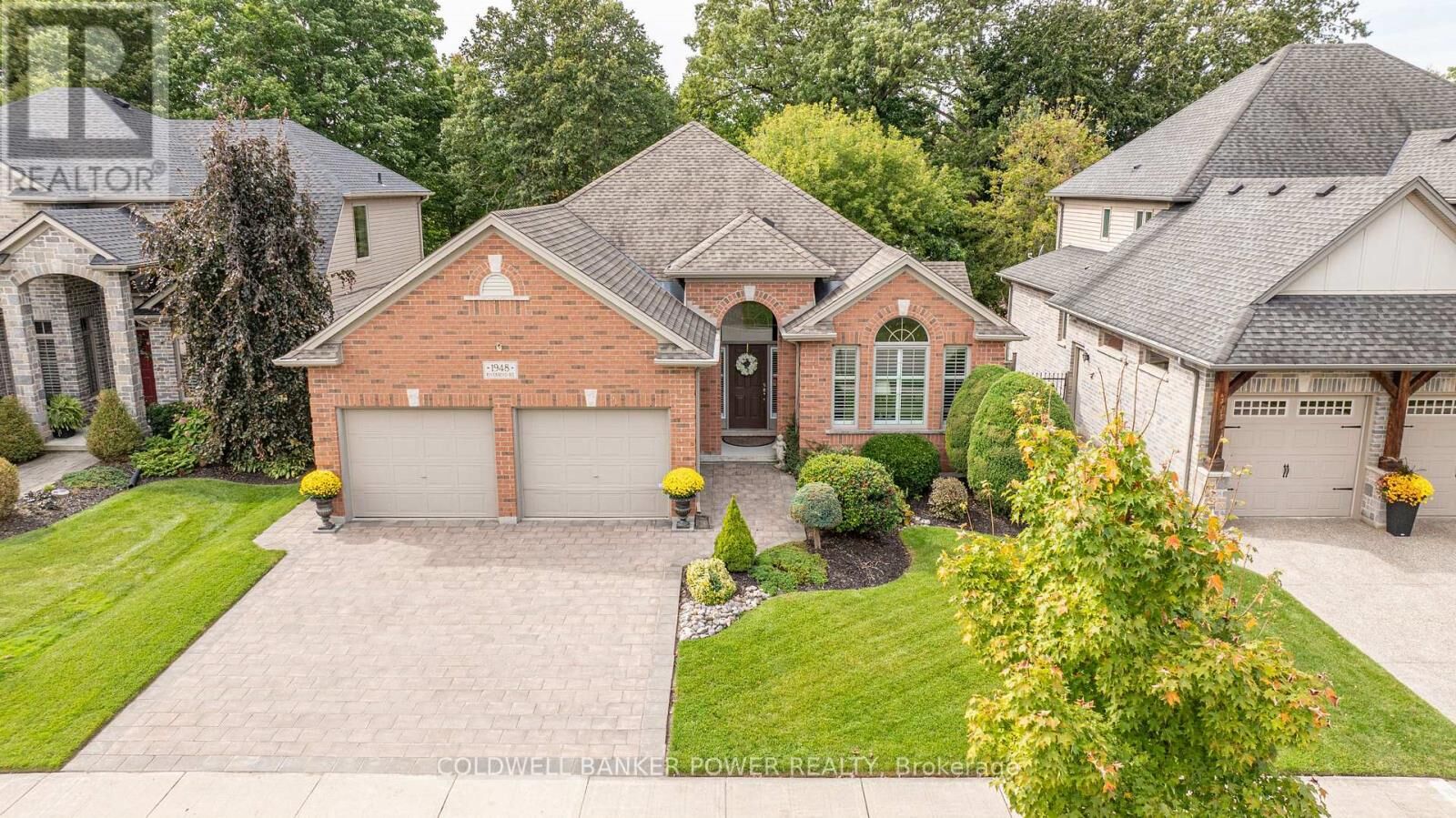 Property Photo:  1948 Riverbend Road  ON N6K 0A2 