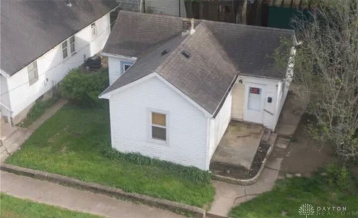 2104 Wayne Avenue  Middletown OH 45044 photo