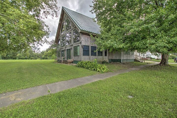 245 E Prairie Street  Argenta IL 62501 photo
